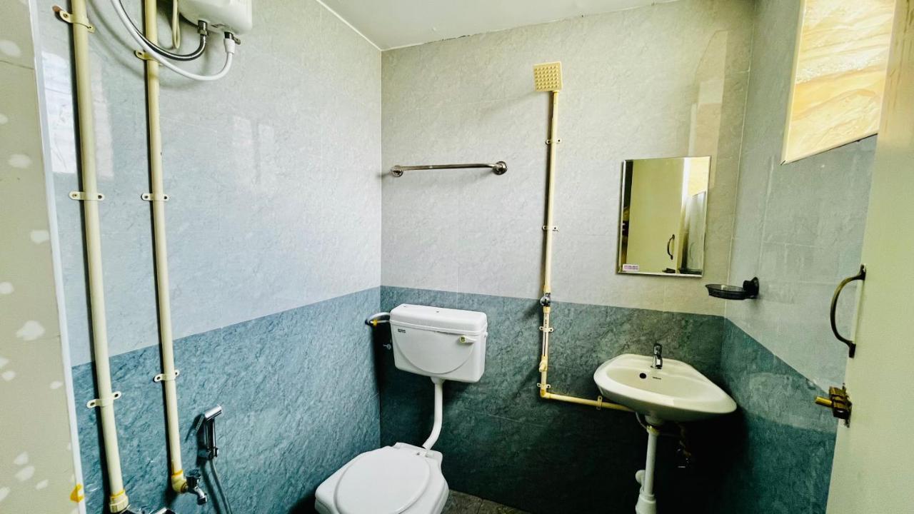 Hotel Star Nivas, Srirangam Tiruchirappalli 外观 照片