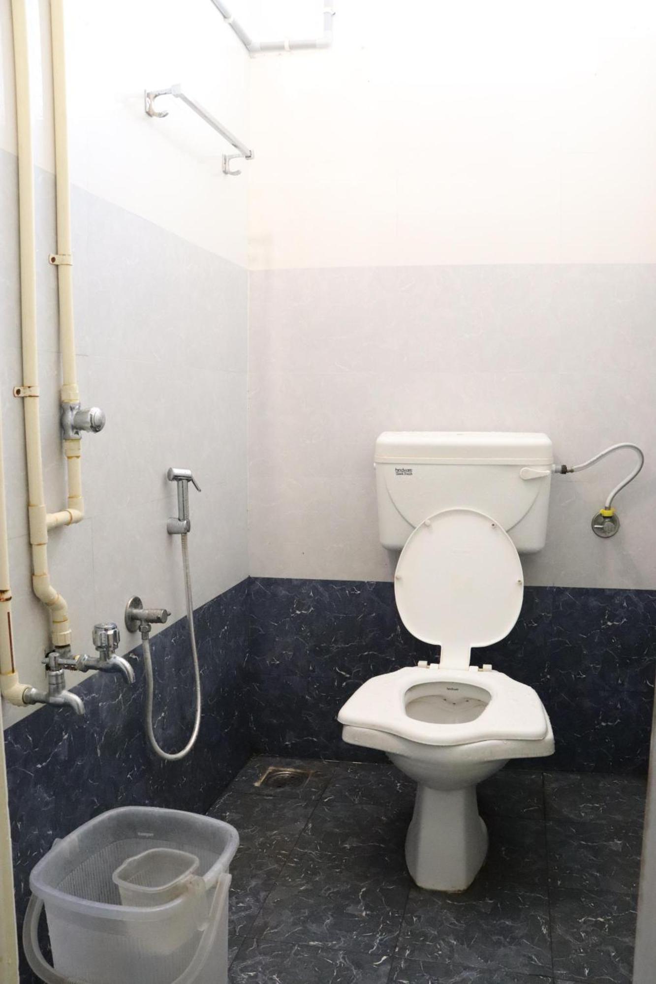 Hotel Star Nivas, Srirangam Tiruchirappalli 外观 照片